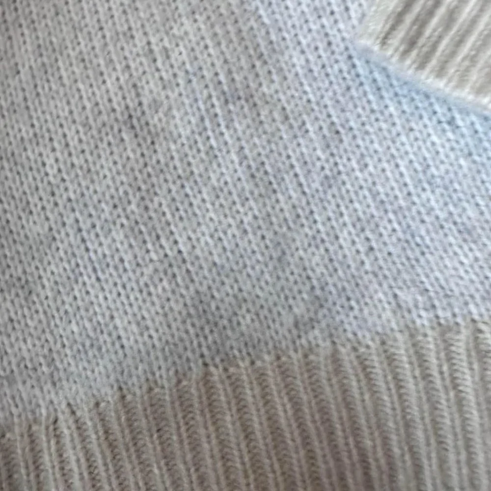 Aerie Chunky Knit Oversized Nordic sweater size small - Picture 3 of 7